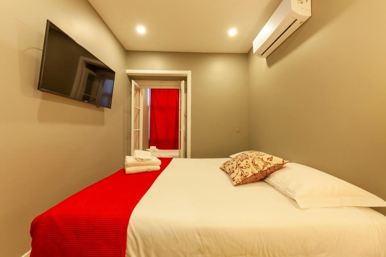 The Bridge Hostel ลิสบอน ภายนอก รูปภาพ